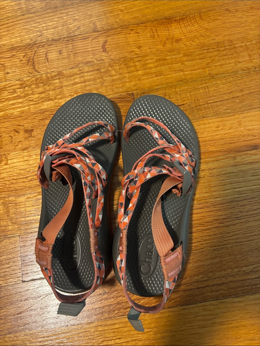 Chaco Kids' Sandals in pink and Black Geometric Straps